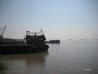005_Ayarwaddy river harbour